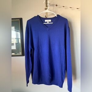 Turnbury Fine Merino V-neck Men's Sweater in Royal Blue